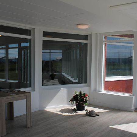 Ocean Beach Apartments Stokkseyri Esterno foto