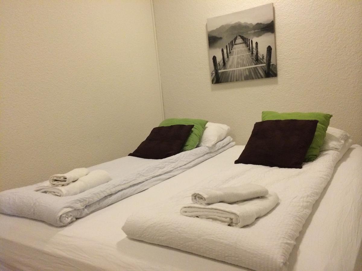 Ocean Beach Apartments Stokkseyri Esterno foto