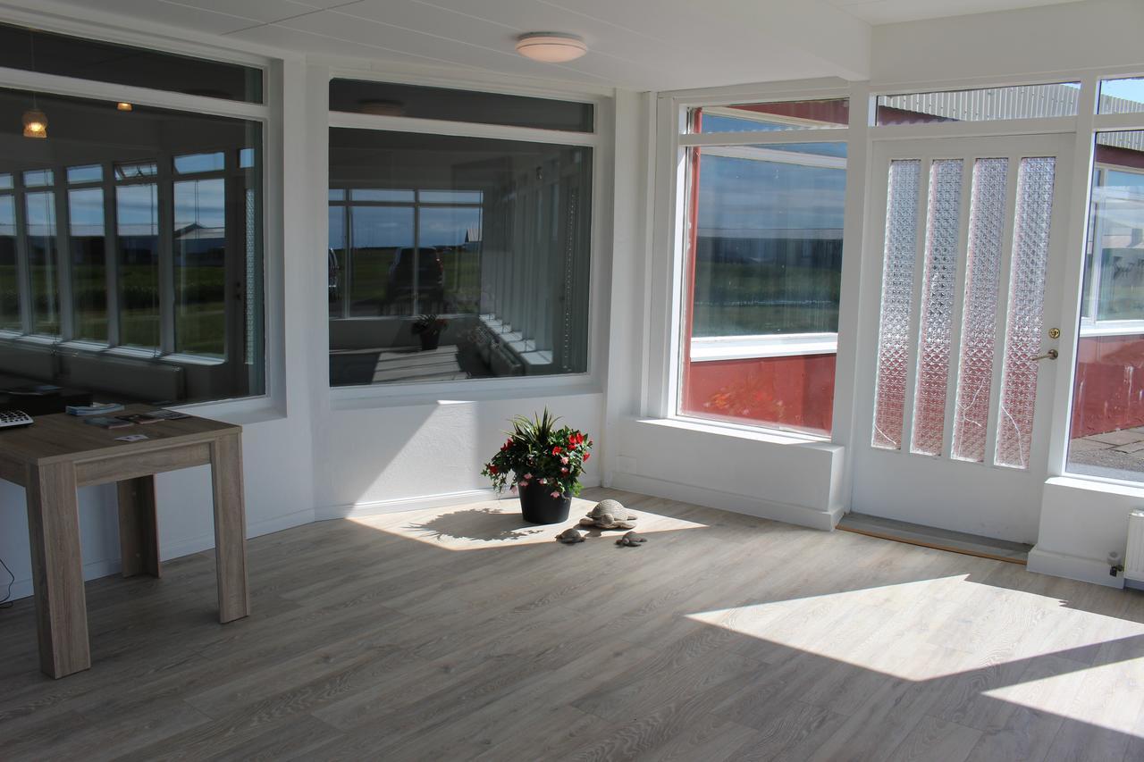 Ocean Beach Apartments Stokkseyri Esterno foto
