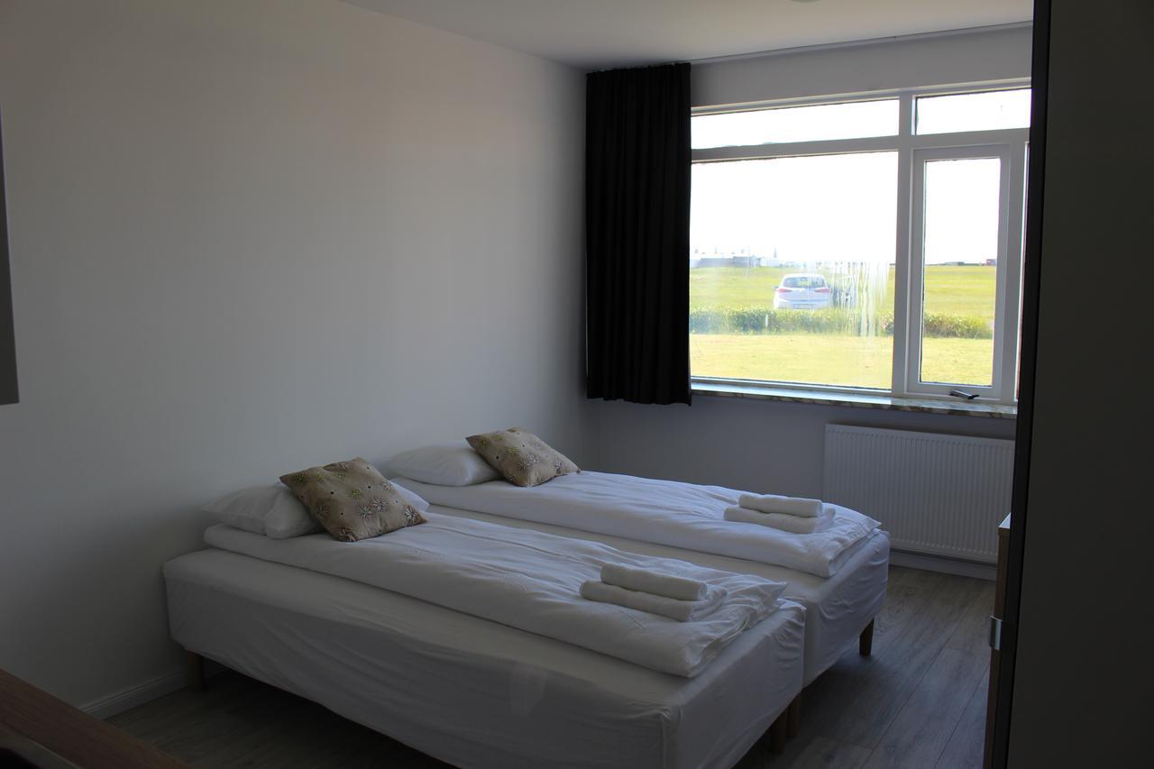 Ocean Beach Apartments Stokkseyri Esterno foto